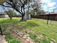 1021 Keechi St photo'