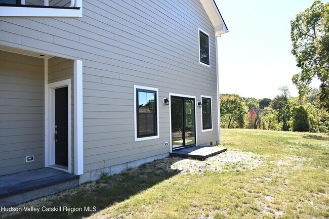 property at 502 Lattintown Rd