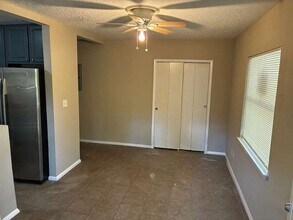 6330 Fabian Dr in Jacksonville, FL - Building Photo - Building Photo