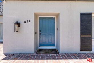 621 N Bedford Dr in Beverly Hills, CA - Building Photo - Building Photo