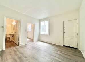 2606 Normandie Ave in Los Angeles, CA - Building Photo - Building Photo