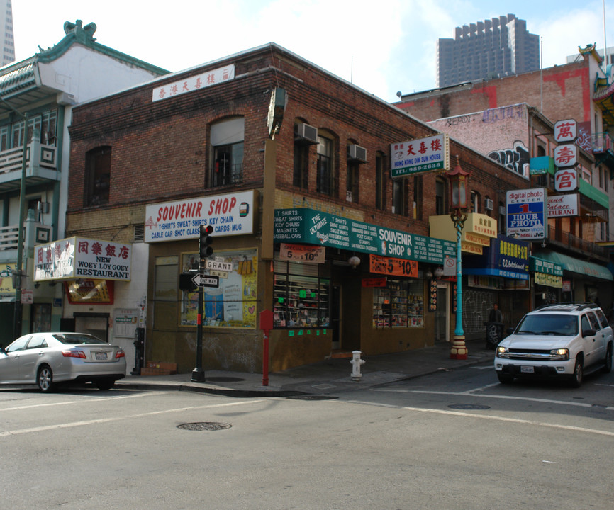 960-966 Grant Ave in San Francisco, CA - Building Photo