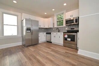 1808 Oakland Ave in Covington, KY - Building Photo - Building Photo