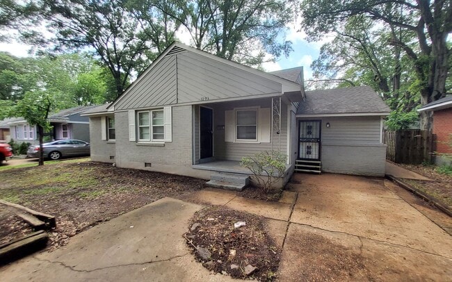 property at 1293 Wedgewood St