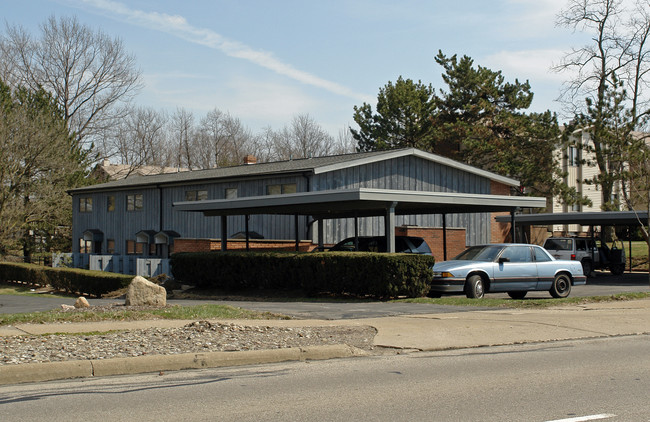 11453 Pearl Rd in Strongsville, OH - Building Photo - Building Photo