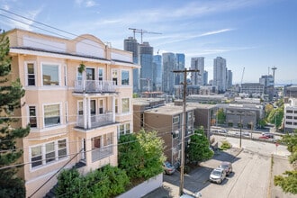 Thomas East Apartments in Seattle, WA - Building Photo - Primary Photo