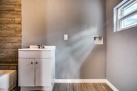 1412 Sydnor St photo'