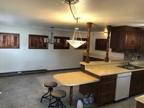 44 Pennsylvania Ave in Latrobe, PA - Building Photo - Building Photo