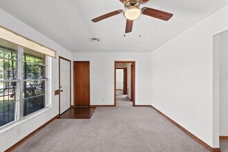 241 W Rittenhouse St in Houston, TX - Foto de edificio - Building Photo