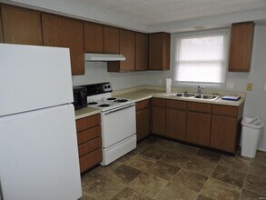 125 W Orange St in Cromwell, IN - Building Photo - Building Photo