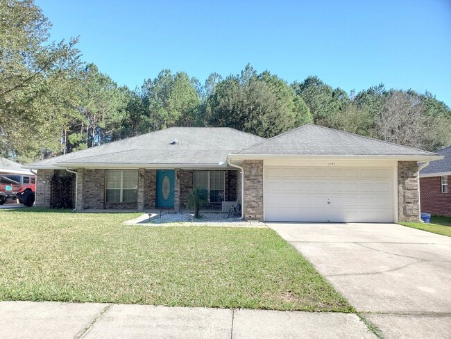 property at 2149 Pine Tree Ln