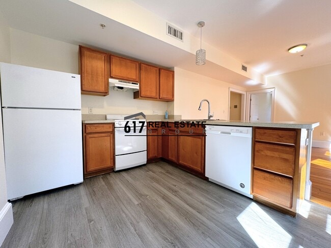 property at 881 Massachusetts Ave