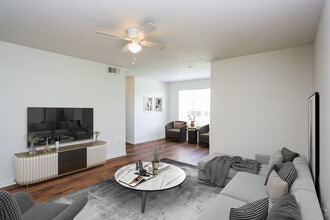 Ashton Point in Port Orange, FL - Foto de edificio - Building Photo