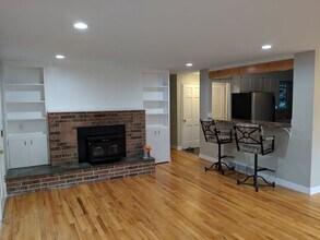 11000 132nd Ave NE, Unit Upstairs in Redmond, WA - Foto de edificio - Building Photo