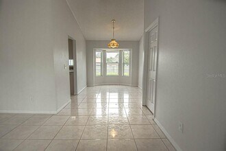 233 E Gardenia Dr in Orange City, FL - Building Photo - Building Photo