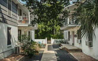 1311 Norwalk Ln in Austin, TX - Building Photo