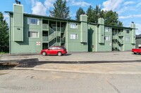 ReNew Eagle River in Eagle River, AK - Foto de edificio - Building Photo