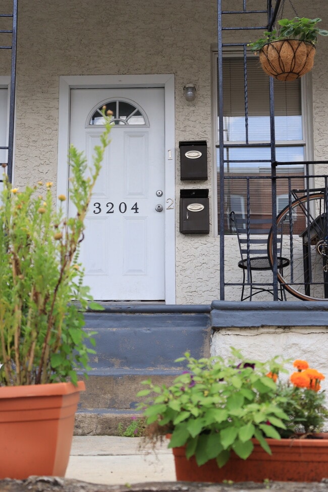 3204 Hamilton St, Unit 1