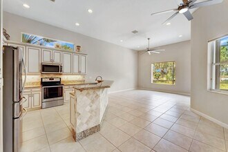 8345 Pine Cay in West Palm Beach, FL - Building Photo - Building Photo