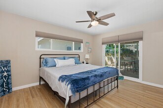 1421 Dubuque St, Unit House in Oceanside, CA - Foto de edificio - Building Photo