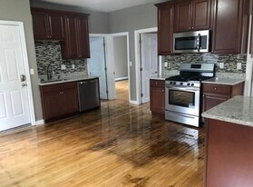 26 Hawkins St in Providence, RI - Building Photo