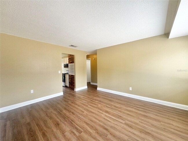 1814 3rd St SE, Unit B in Winter Haven, FL - Building Photo - Building Photo