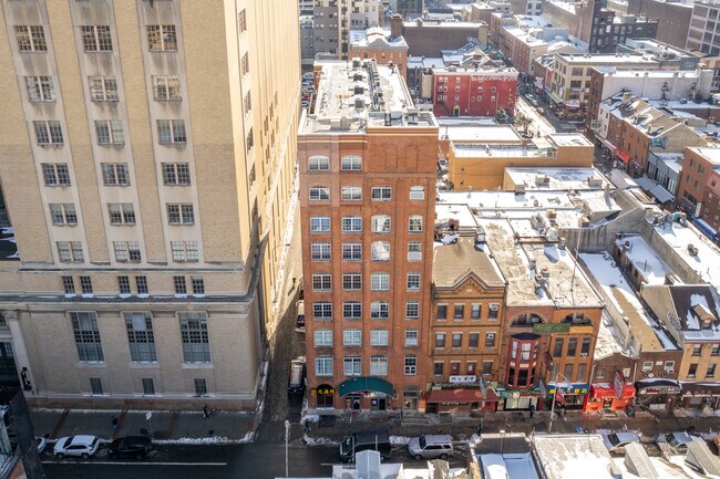 926-928 Race St in Philadelphia, PA - Building Photo - Building Photo