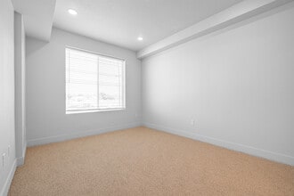 Hunters Landing in Ogden, UT - Building Photo - Interior Photo