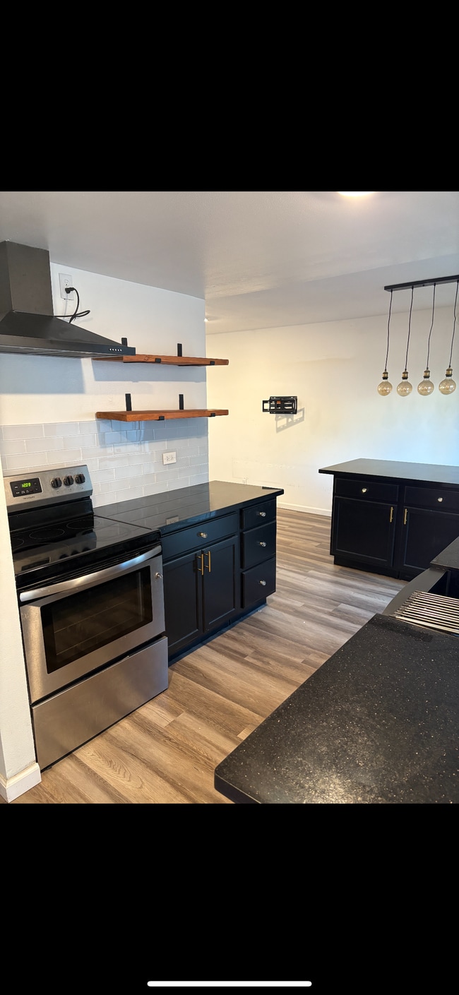 property at 303 Roundtree Ct