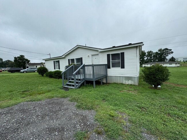 property at 5449 Calhoun Rd NE
