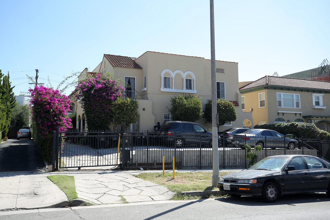 188-202 S Catalina St in Los Angeles, CA - Building Photo