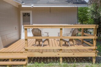 1505 E New Orleans Ave in Tampa, FL - Building Photo - Building Photo