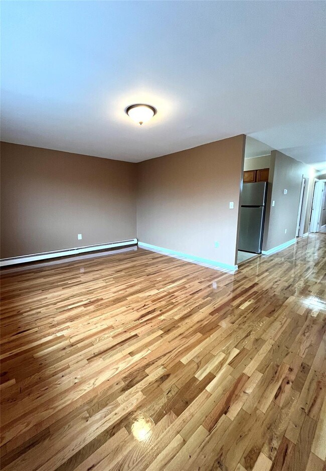 866 Castle Hill Ave in Bronx, NY - Building Photo - Building Photo