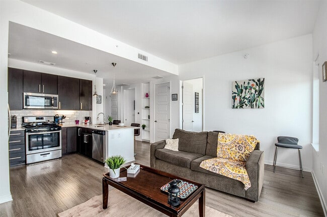 property at 2002 Holcombe Blvd