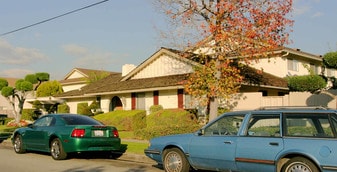 Hacienda Real Apartments in Anaheim, CA - Building Photo
