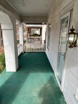 1330 S Laura St in Wichita, KS - Building Photo