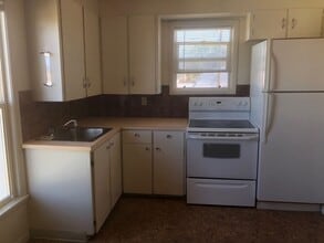 27 8th Ave W in Kalispell, MT - Building Photo - Building Photo