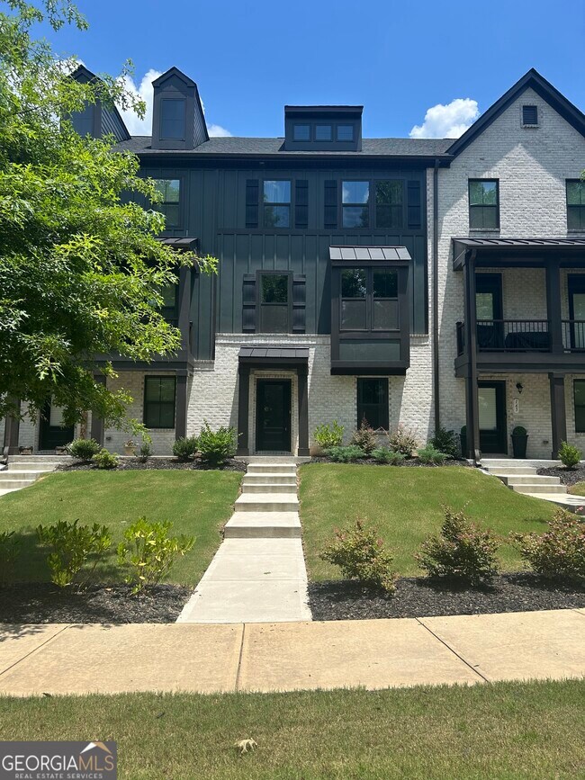 property at 155 Climbing Ivy Cir