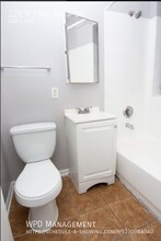 228 N Pine Ave in Chicago, IL - Building Photo - Building Photo