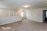 8911 Lilac Tree Ave in Charlotte, NC - Building Photo - Building Photo