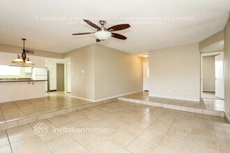 6110 W Tierra Buena Ln, Unit 1 in Glendale, AZ - Building Photo - Building Photo