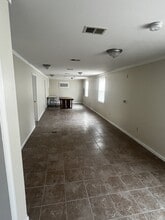 551 N Lee Ave in Beulaville, NC - Building Photo - Building Photo