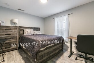 324 N Roman St in New Orleans, LA - Building Photo - Building Photo