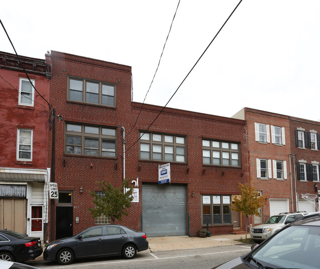 813-817 N 5th St in Philadelphia, PA - Building Photo - Building Photo