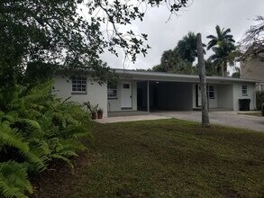 2642-2648 Michigan Ave in Ft. Myers, FL - Building Photo - Building Photo