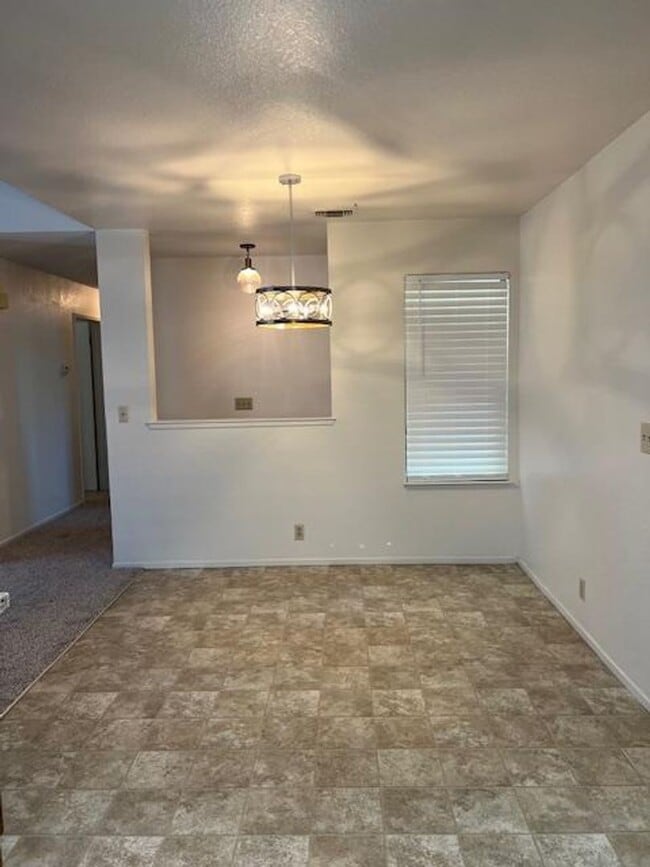 3559 Hiawatha Way in Antelope, CA - Building Photo - Building Photo