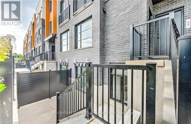 property at 3900-3900 Savoy St