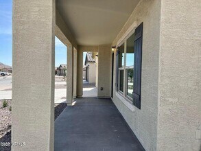 2048 E Velvet Pl in Casa Grande, AZ - Building Photo - Building Photo