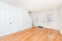 1450 Light St, Unit 4 photo'