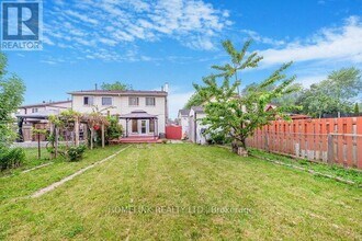 415 Chandos Ct in Oshawa, ON - Building Photo - Building Photo